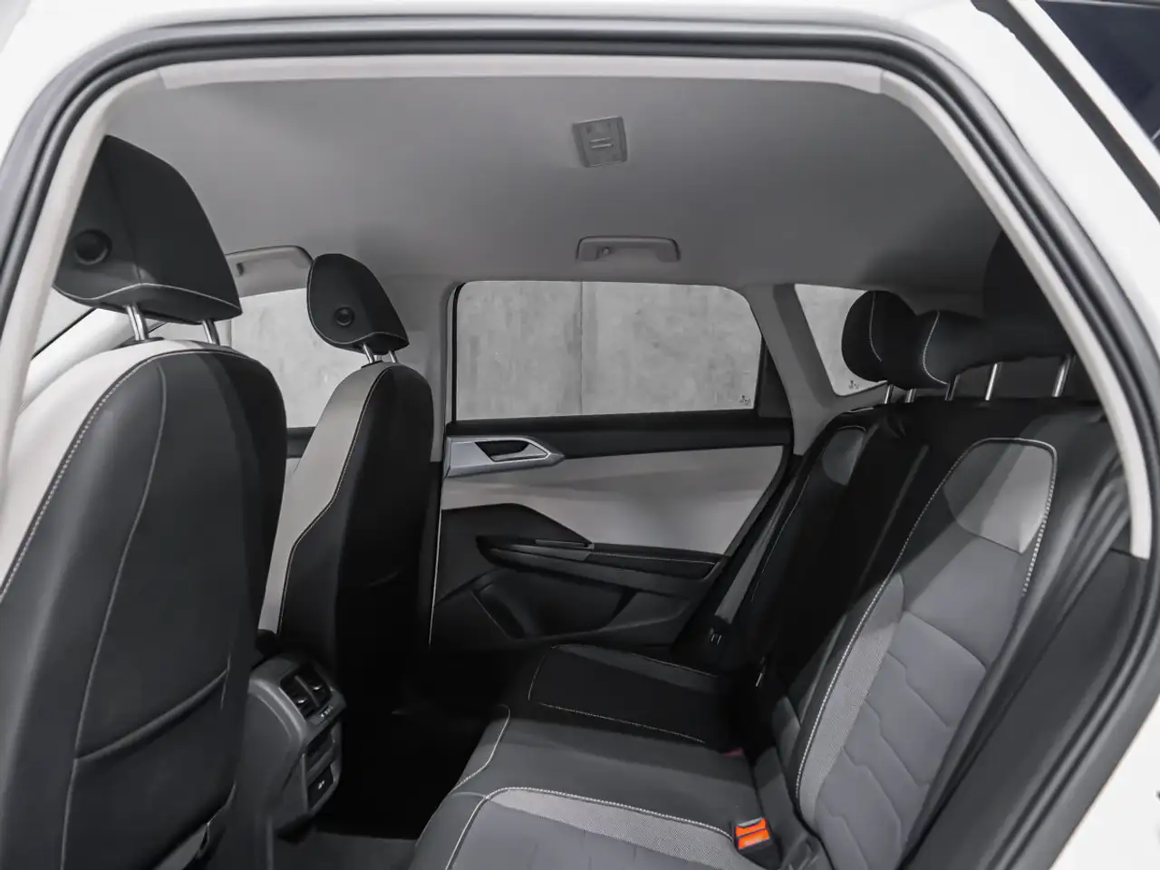 Volkswagen Taos снимка Volkswagen Taos
