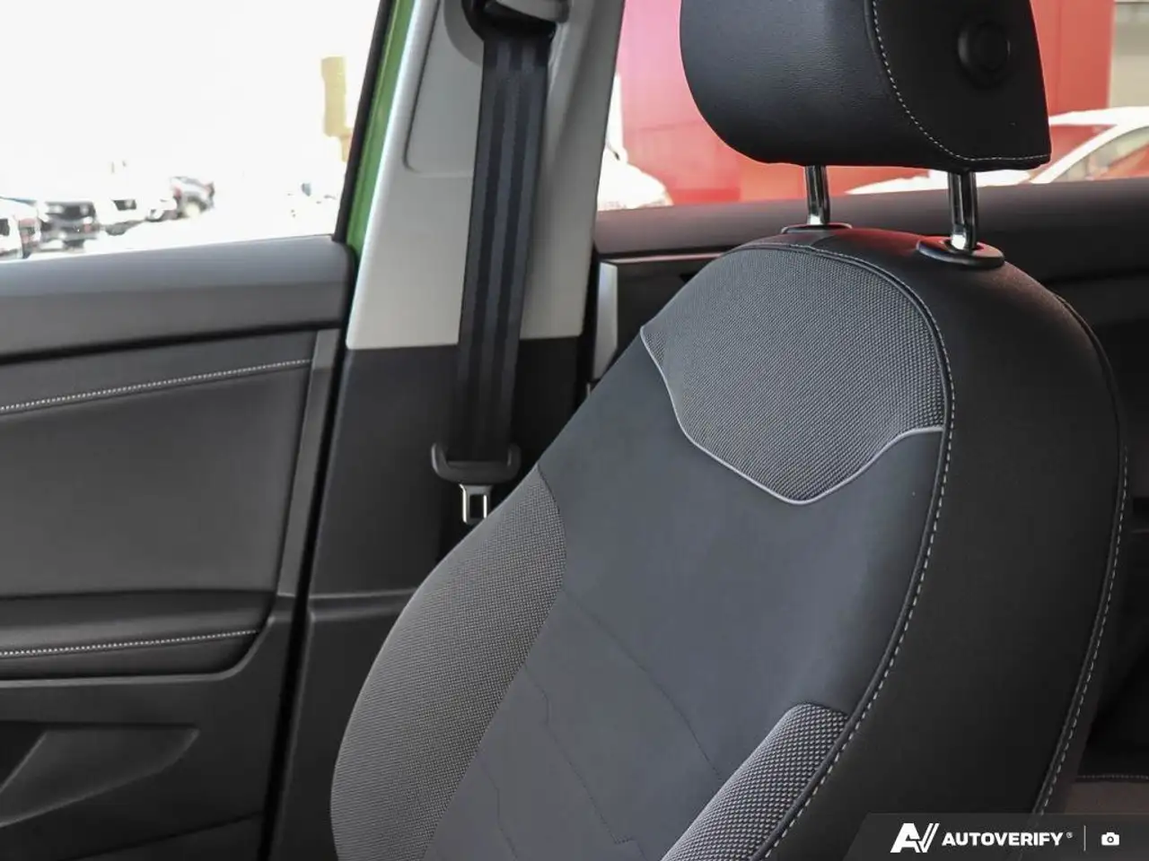 Volkswagen Taos снимка Volkswagen Taos