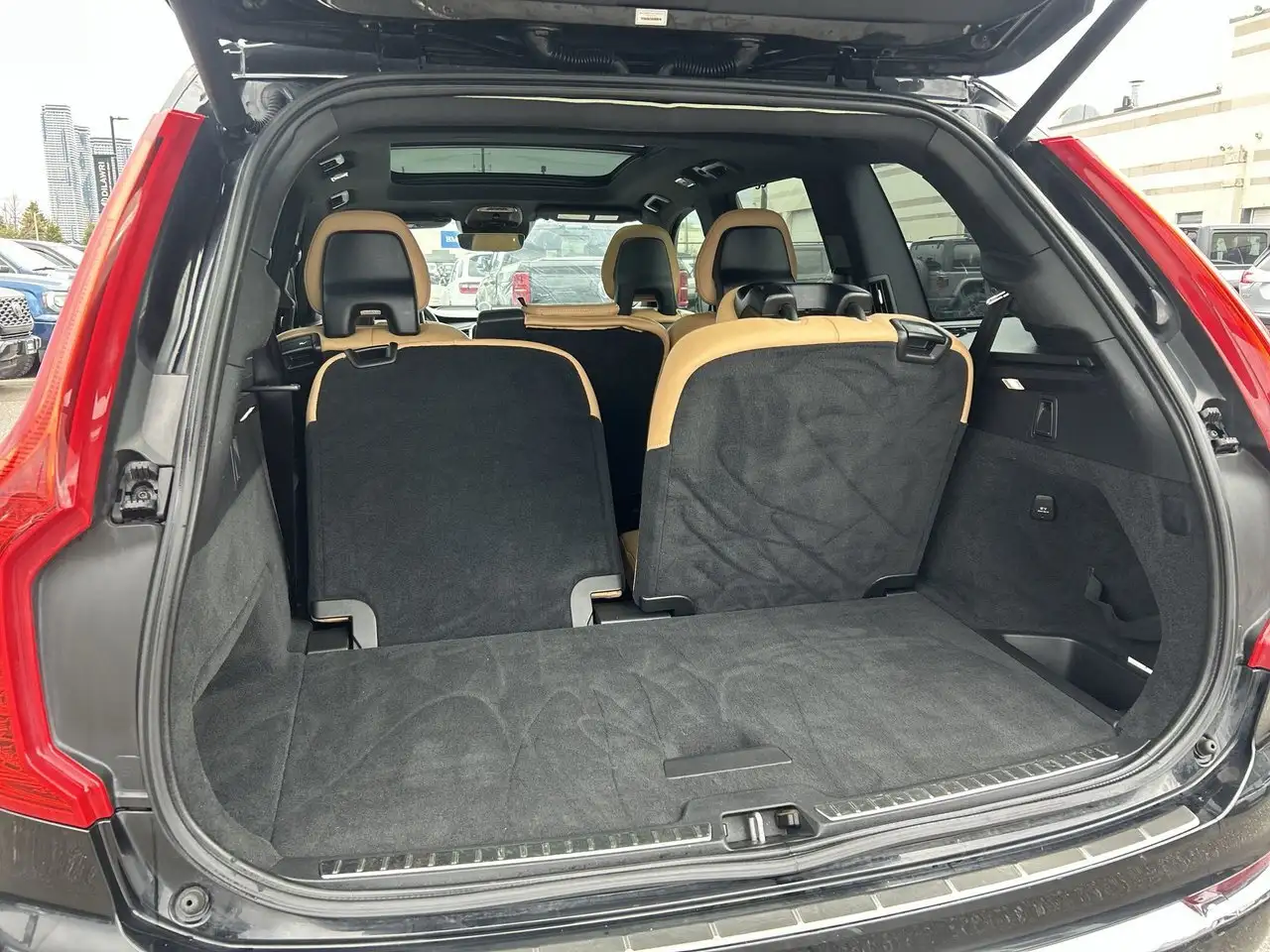 Volvo XC90 снимка Volvo XC90