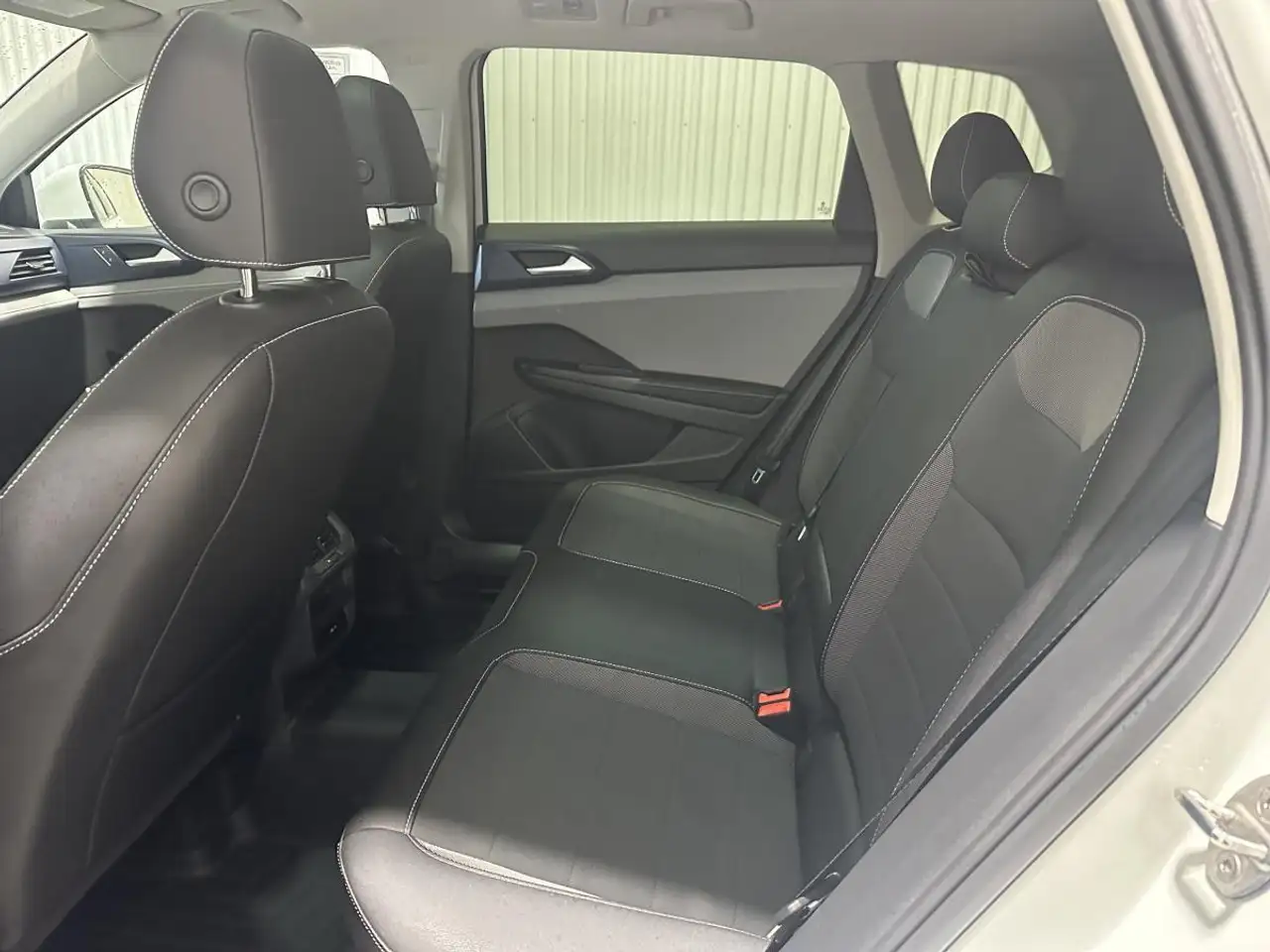 Volkswagen Taos photo Volkswagen Taos