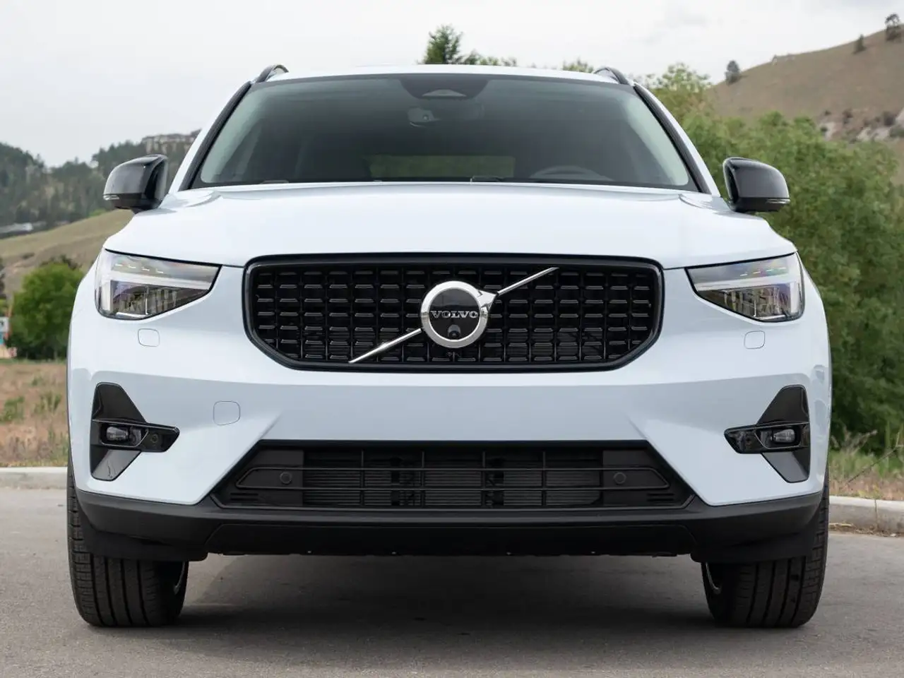 Volvo XC40 снимка Volvo XC40
