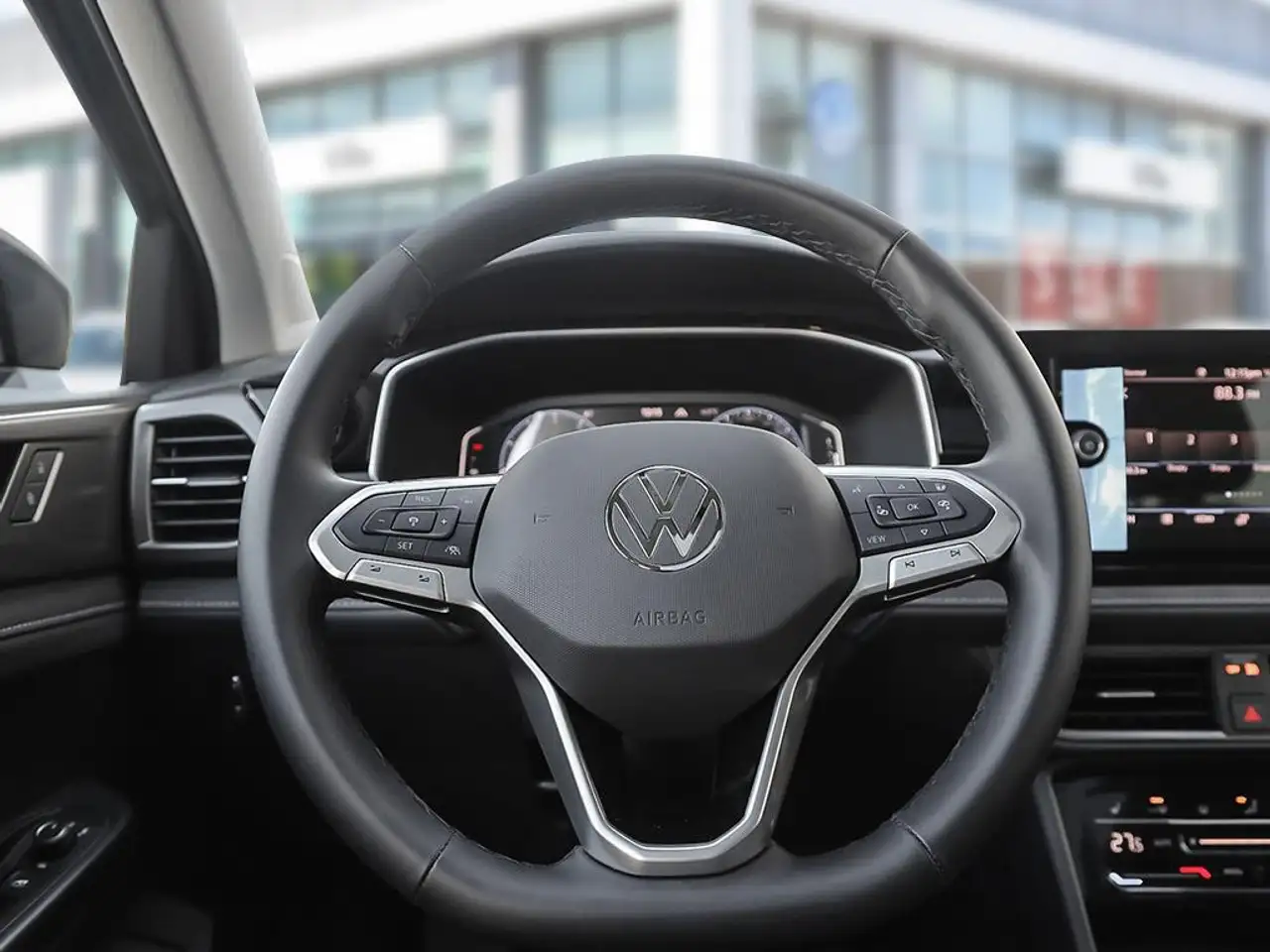 Volkswagen Taos снимка Volkswagen Taos
