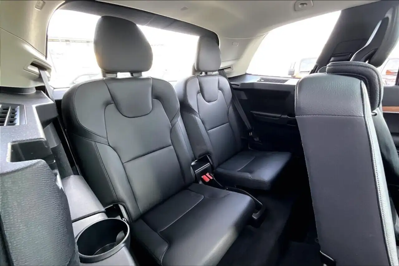 Volvo XC90 снимка Volvo XC90