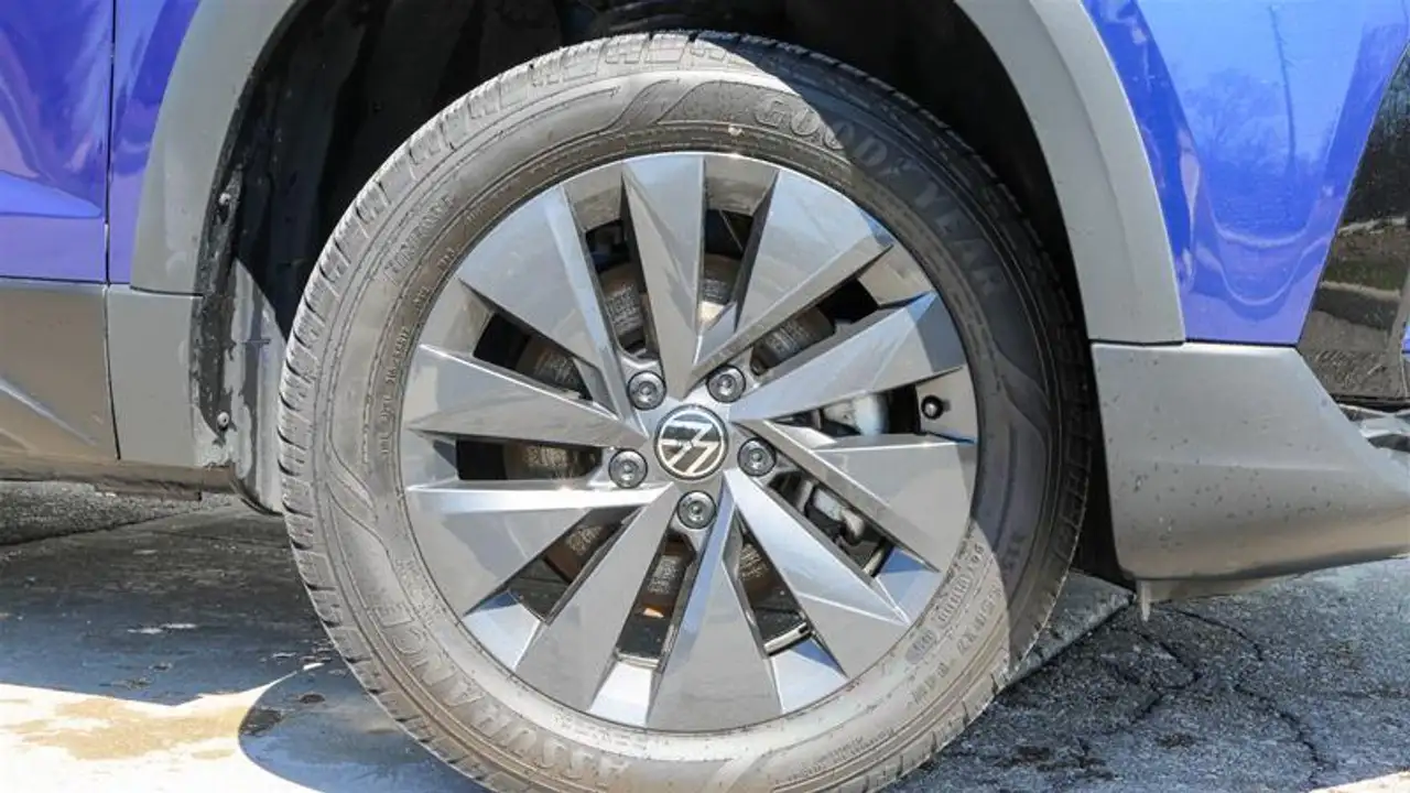 Volkswagen Taos снимка Volkswagen Taos