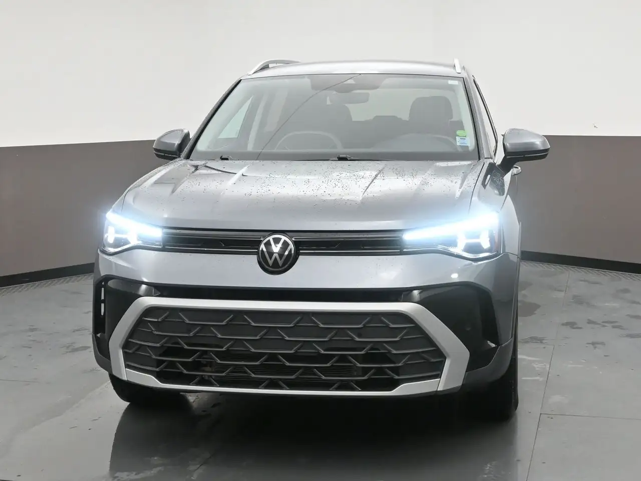 Volkswagen Taos снимка Volkswagen Taos