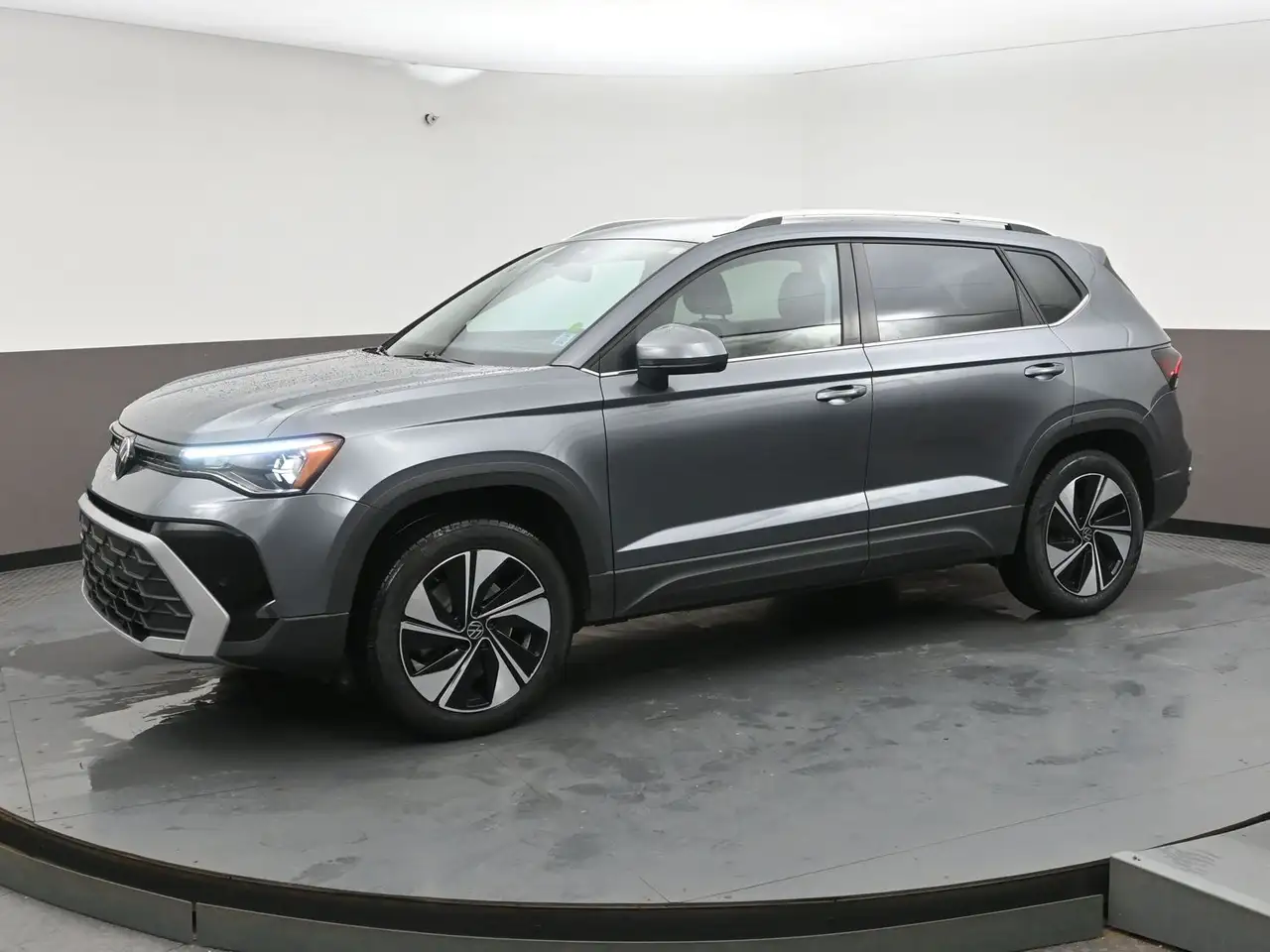 Volkswagen Taos снимка Volkswagen Taos