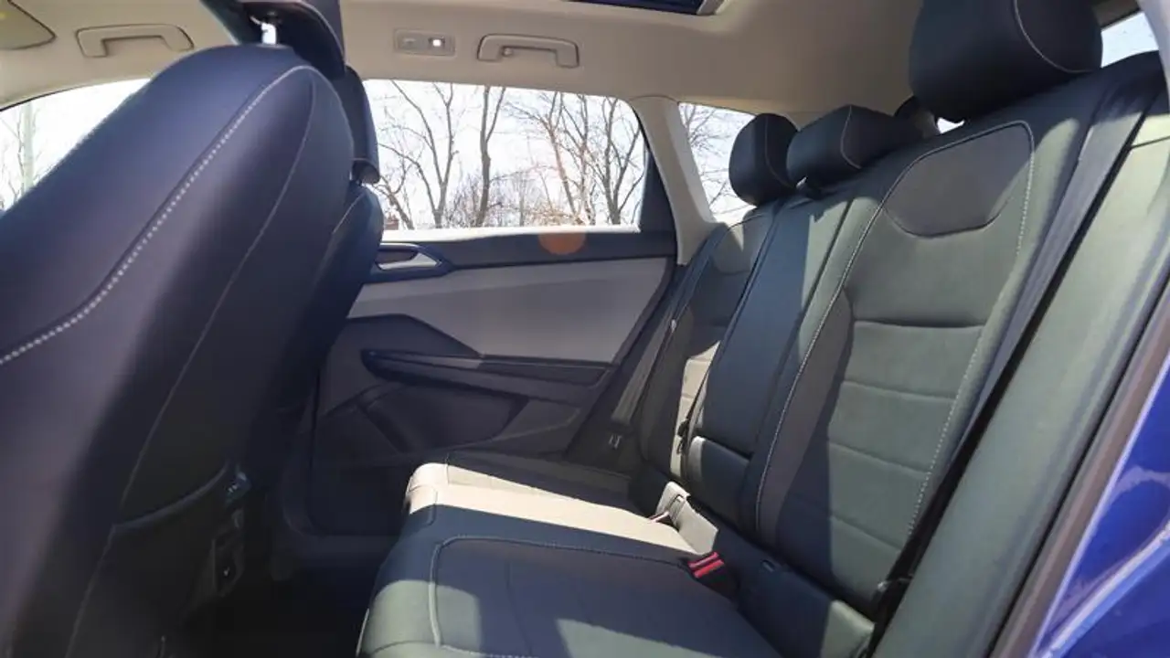 Volkswagen Taos снимка Volkswagen Taos