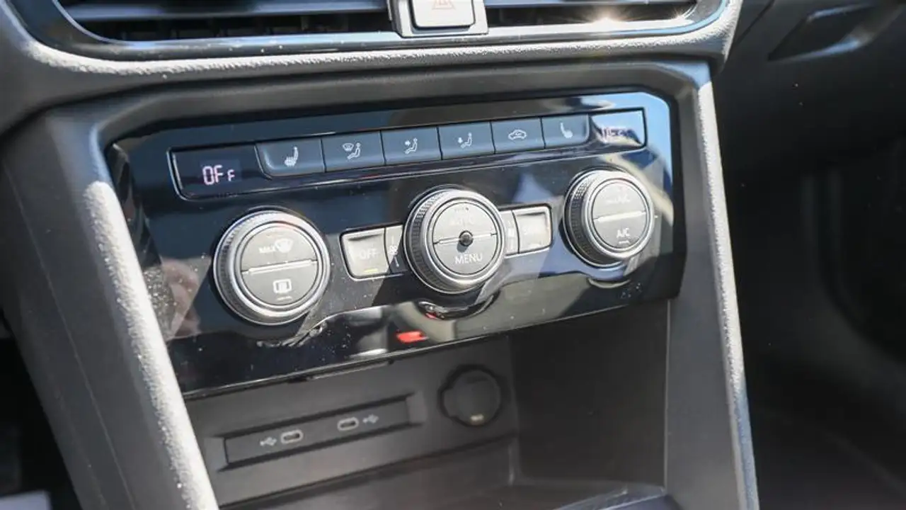 Volkswagen Taos снимка Volkswagen Taos
