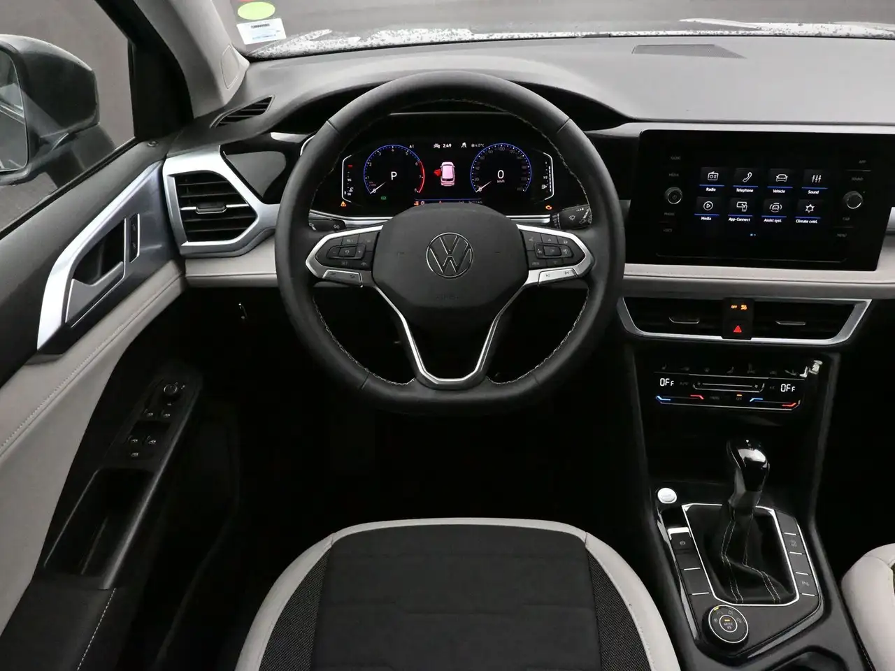 Volkswagen Taos снимка Volkswagen Taos