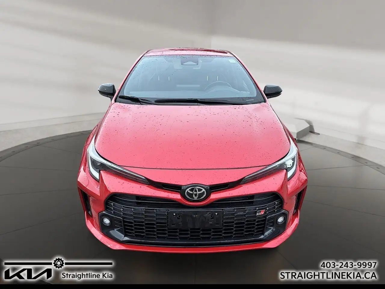 Toyota GR Corolla снимка Toyota GR Corolla