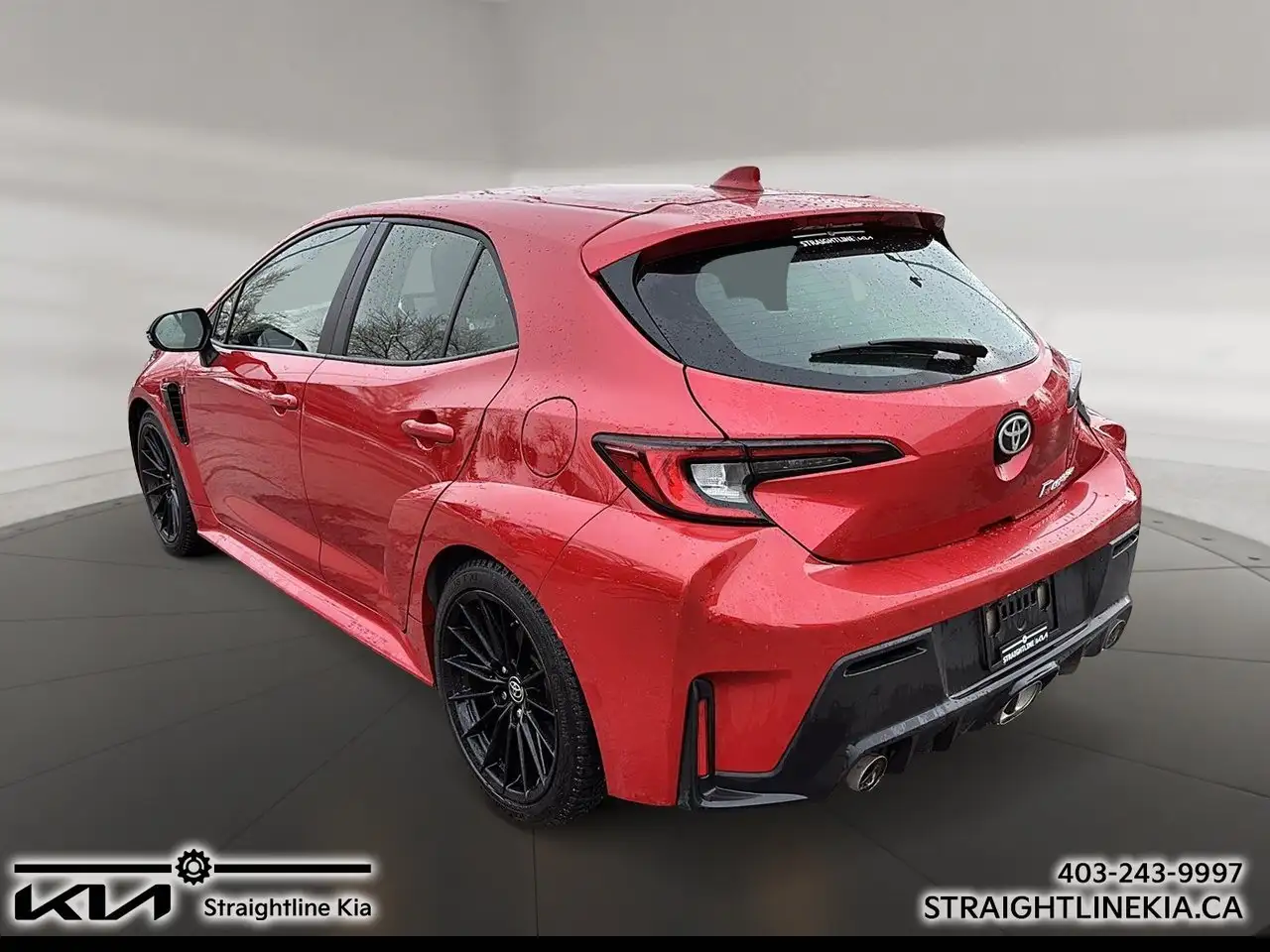 Toyota GR Corolla снимка Toyota GR Corolla