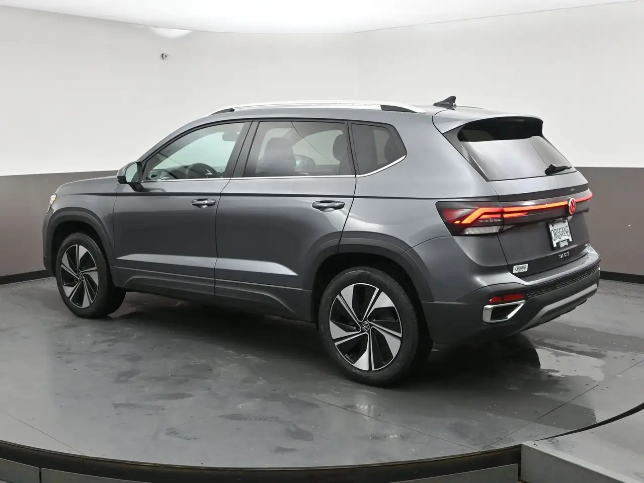 Volkswagen Taos снимка Volkswagen Taos