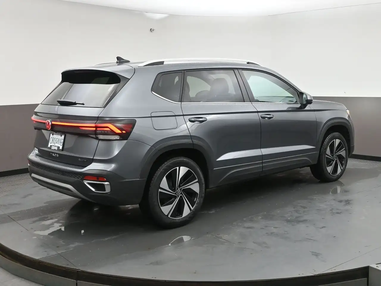 Volkswagen Taos снимка Volkswagen Taos