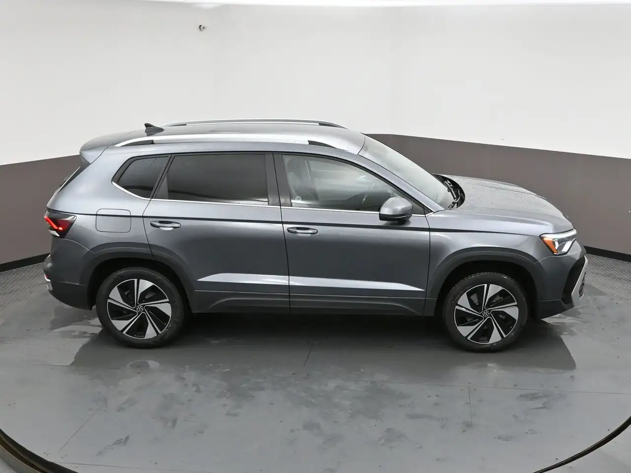 Volkswagen Taos снимка Volkswagen Taos