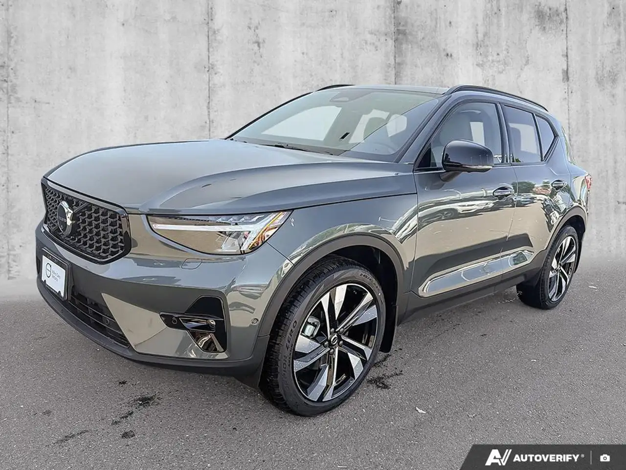 2026 Volvo XC40