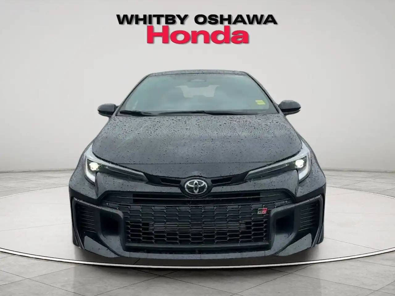Toyota GR Corolla снимка Toyota GR Corolla