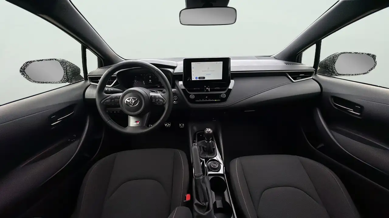 Toyota GR Corolla снимка Toyota GR Corolla