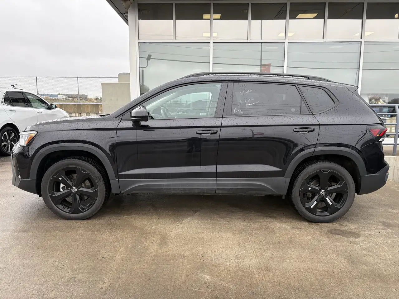 Volkswagen Taos снимка Volkswagen Taos