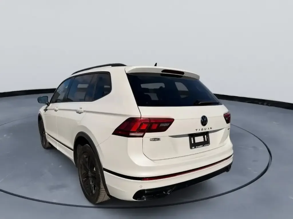 Volkswagen Tiguan снимка Volkswagen Tiguan