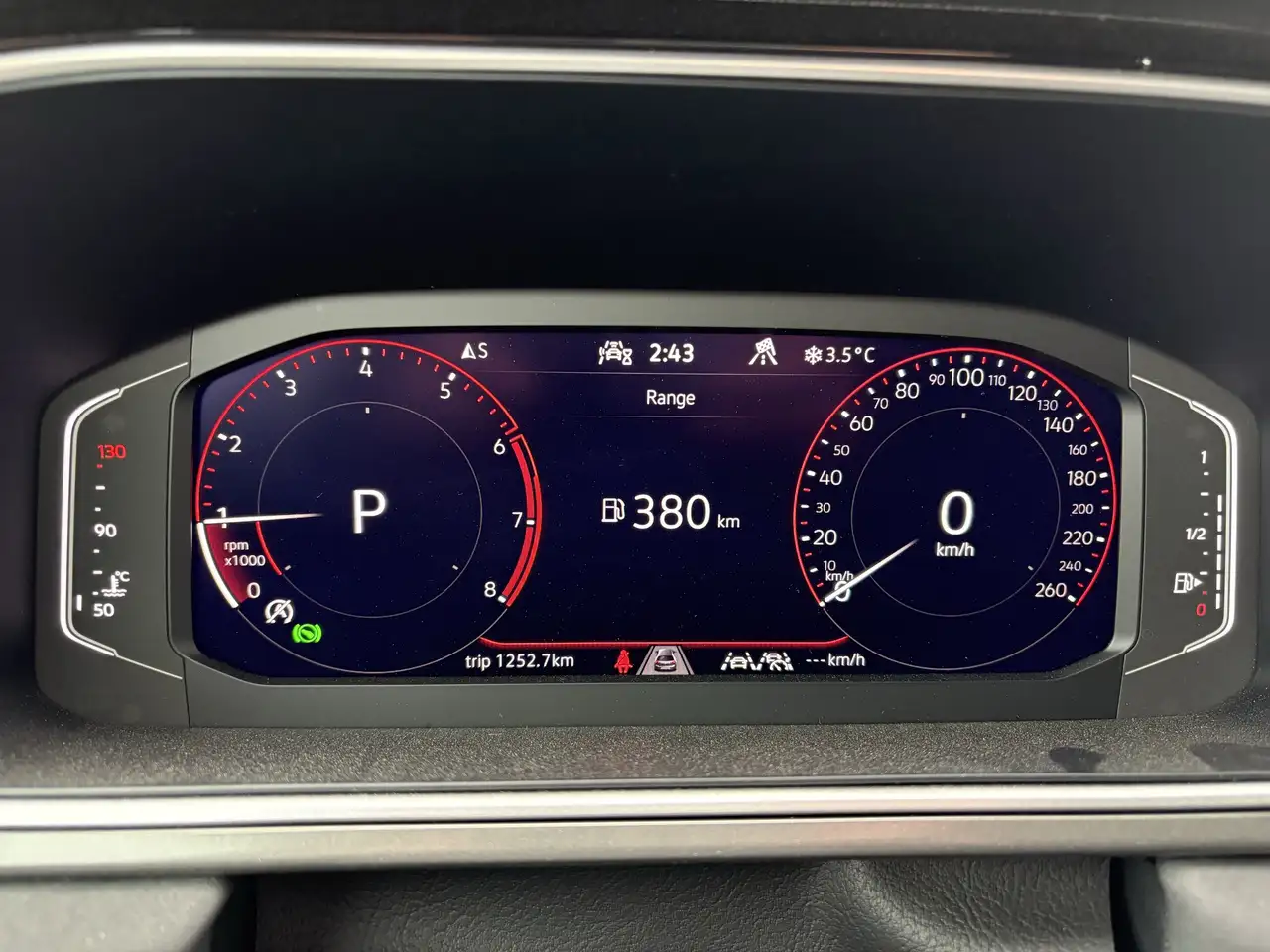 Volkswagen Taos снимка Volkswagen Taos