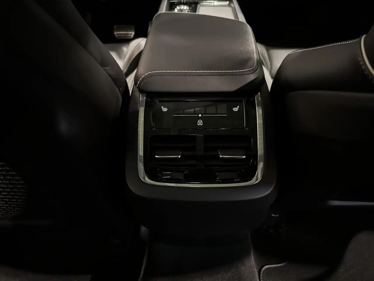 Volvo XC60 photo Volvo XC60
