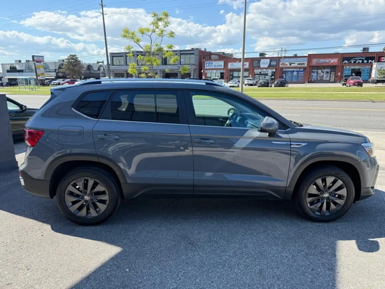 Volkswagen Taos снимка Volkswagen Taos