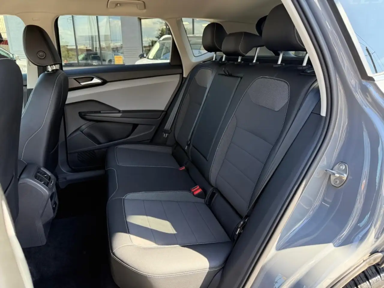 Volkswagen Taos снимка Volkswagen Taos