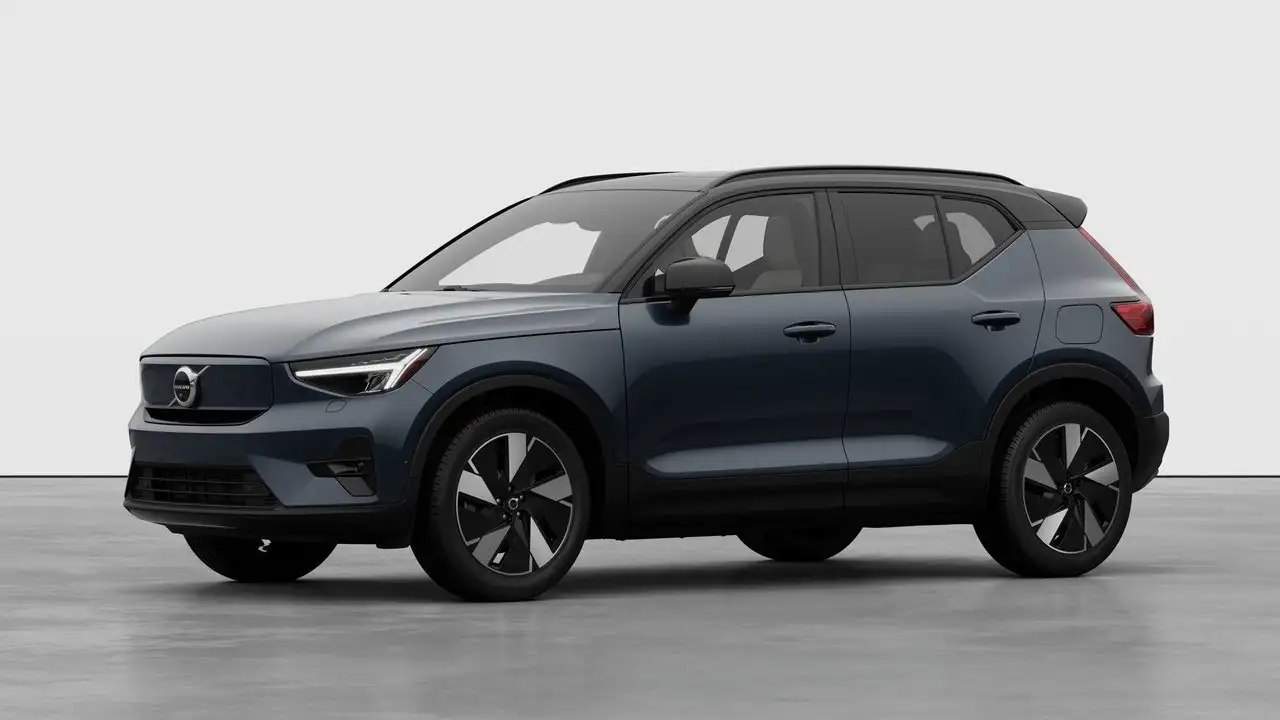 2026 Volvo EX40