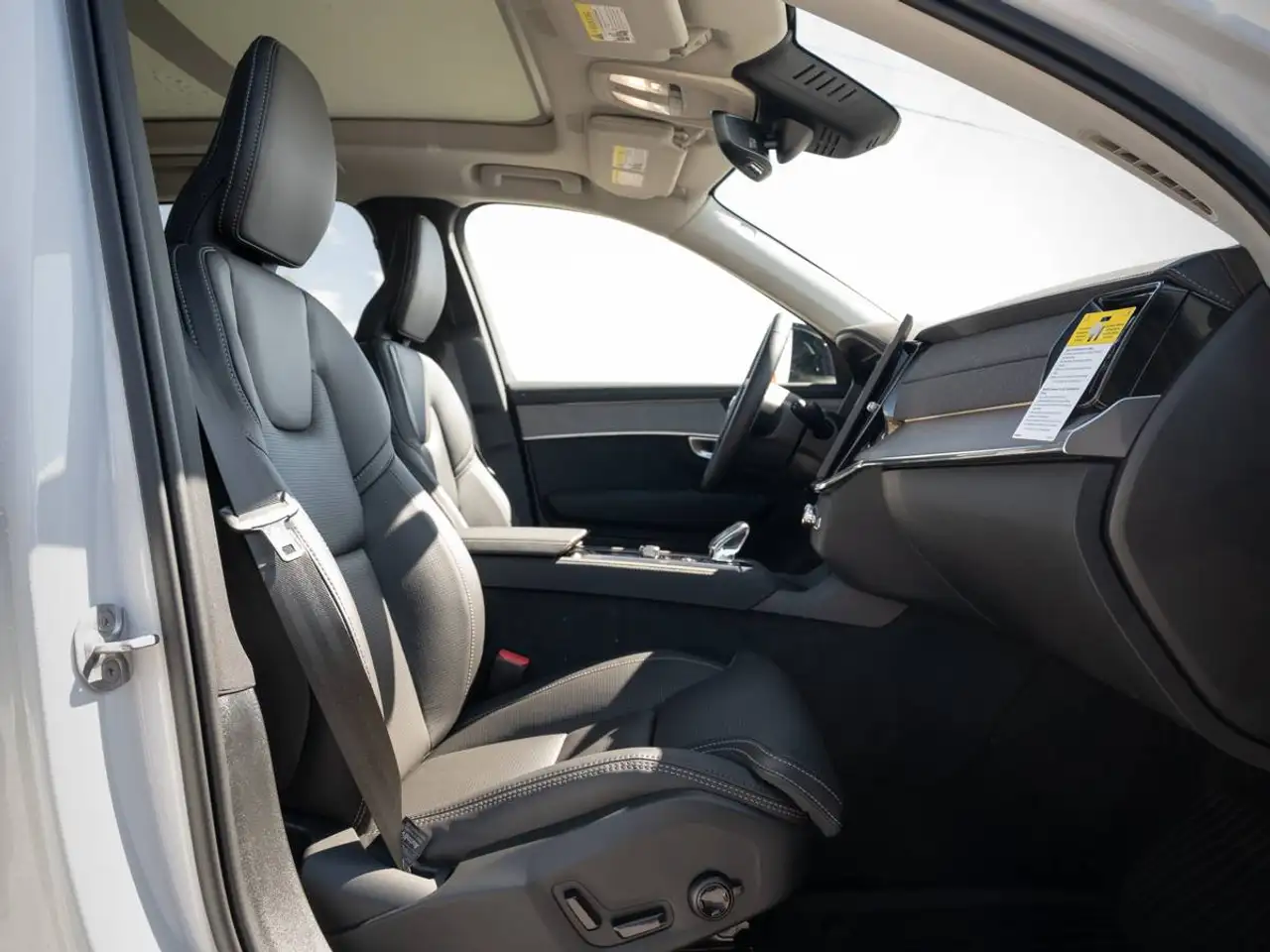 Volvo XC90 снимка Volvo XC90