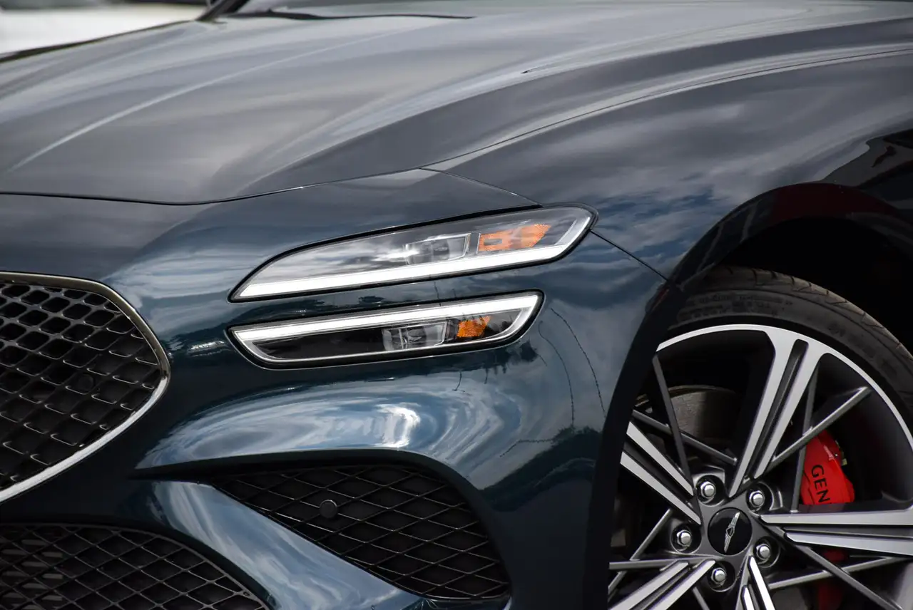 Genesis G70 снимка Genesis G70