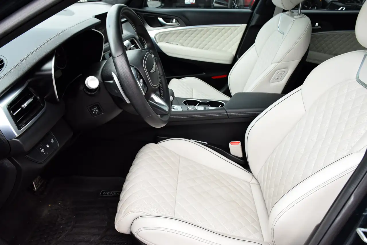 Genesis G70 снимка Genesis G70