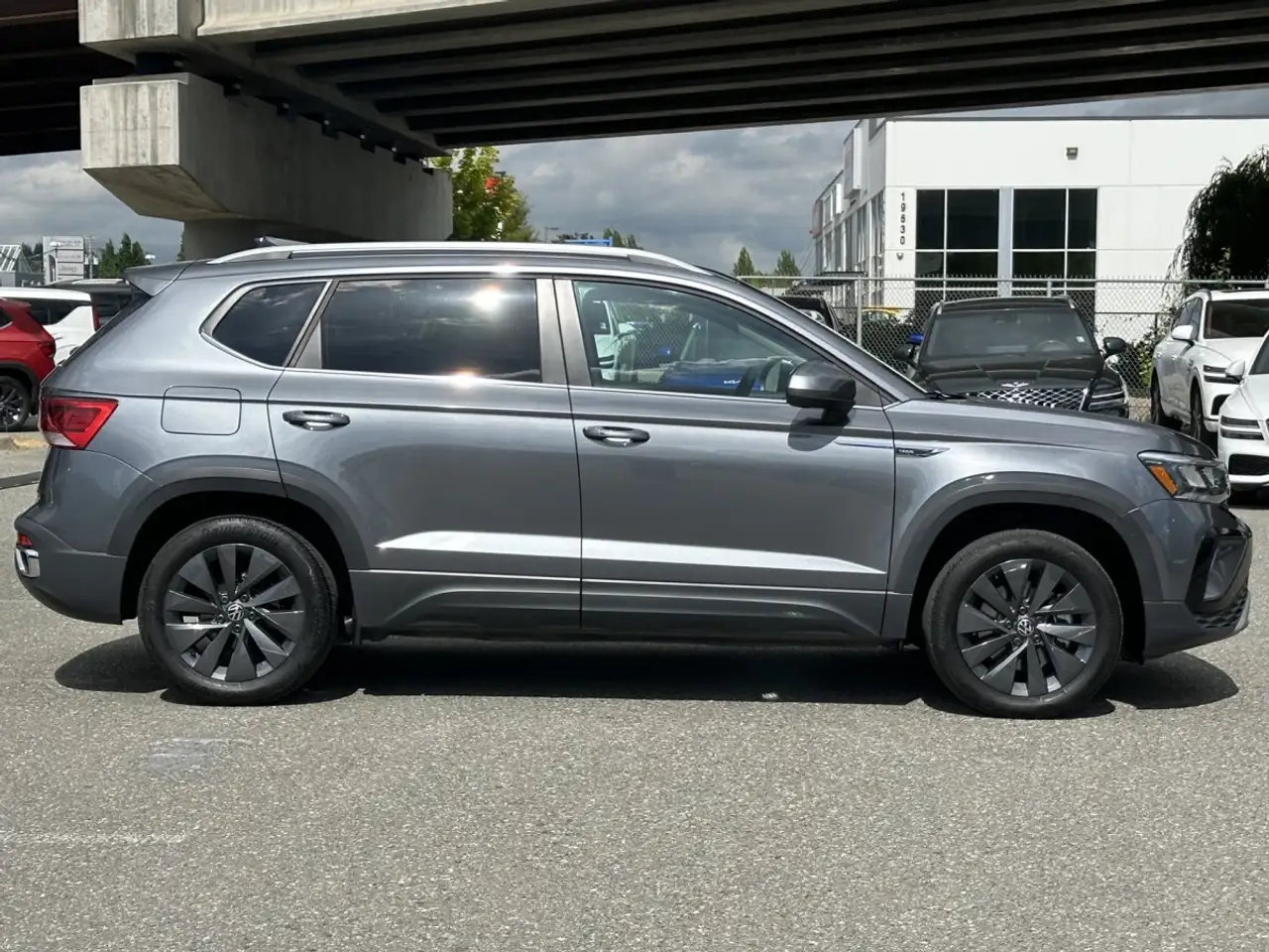 Volkswagen Taos снимка Volkswagen Taos