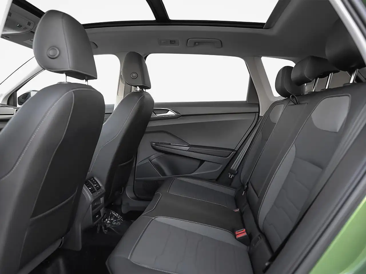 Volkswagen Taos снимка Volkswagen Taos