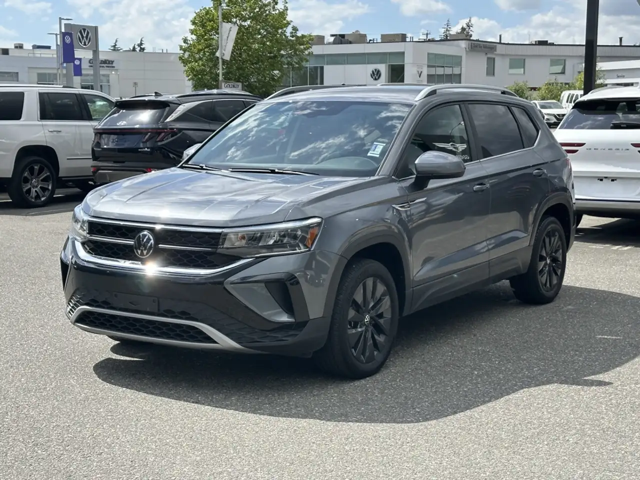 Volkswagen Taos снимка Volkswagen Taos