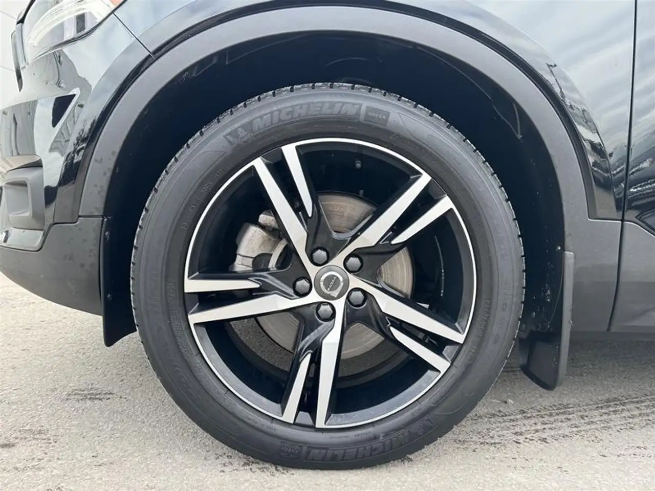 Volvo XC40 снимка Volvo XC40