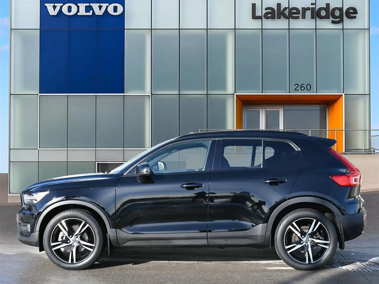 Volvo XC40 снимка Volvo XC40
