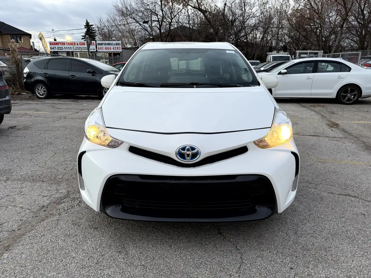 2017 Toyota Prius v