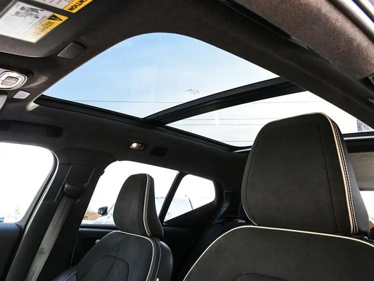 Volvo XC40 снимка Volvo XC40