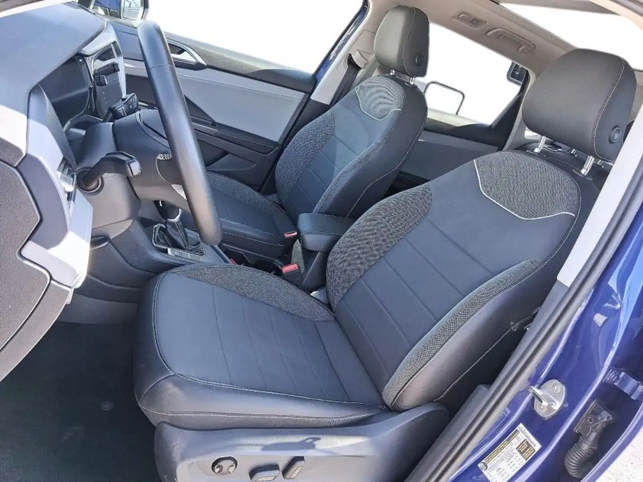 Volkswagen Taos снимка Volkswagen Taos
