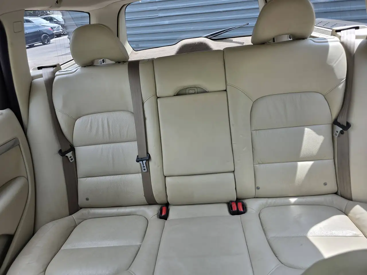 Volvo V70 снимка Volvo V70