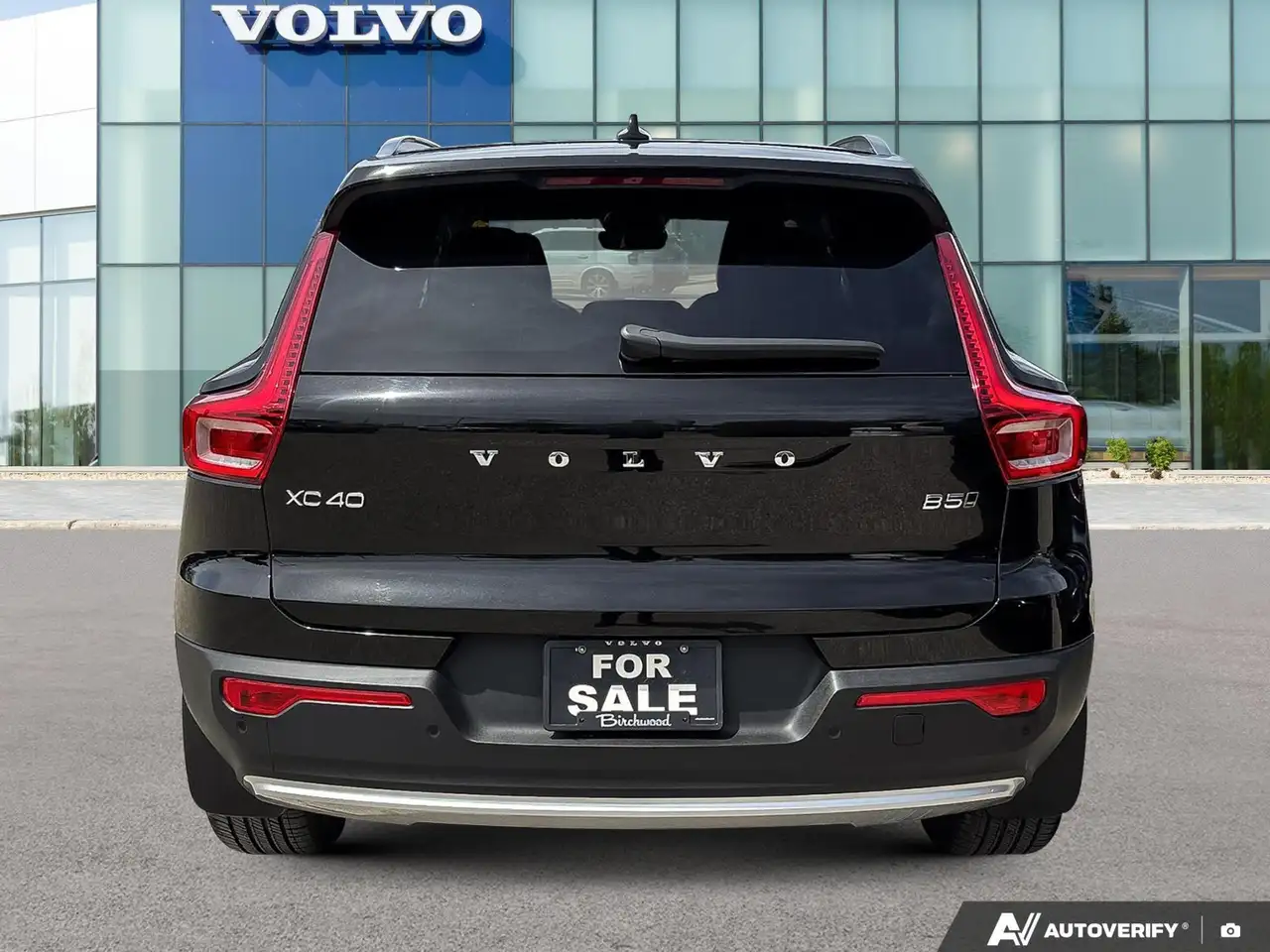 Volvo XC40 photo Volvo XC40