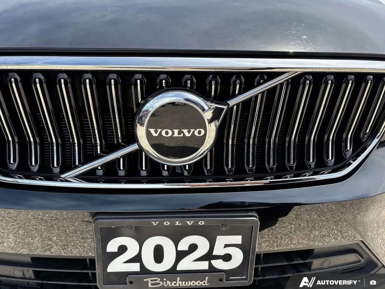 Volvo XC40 photo Volvo XC40