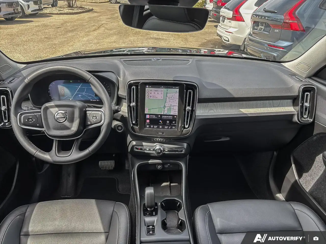 Volvo XC40 photo Volvo XC40