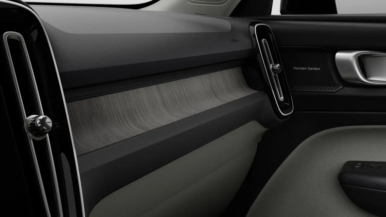 Volvo XC40 photo Volvo XC40
