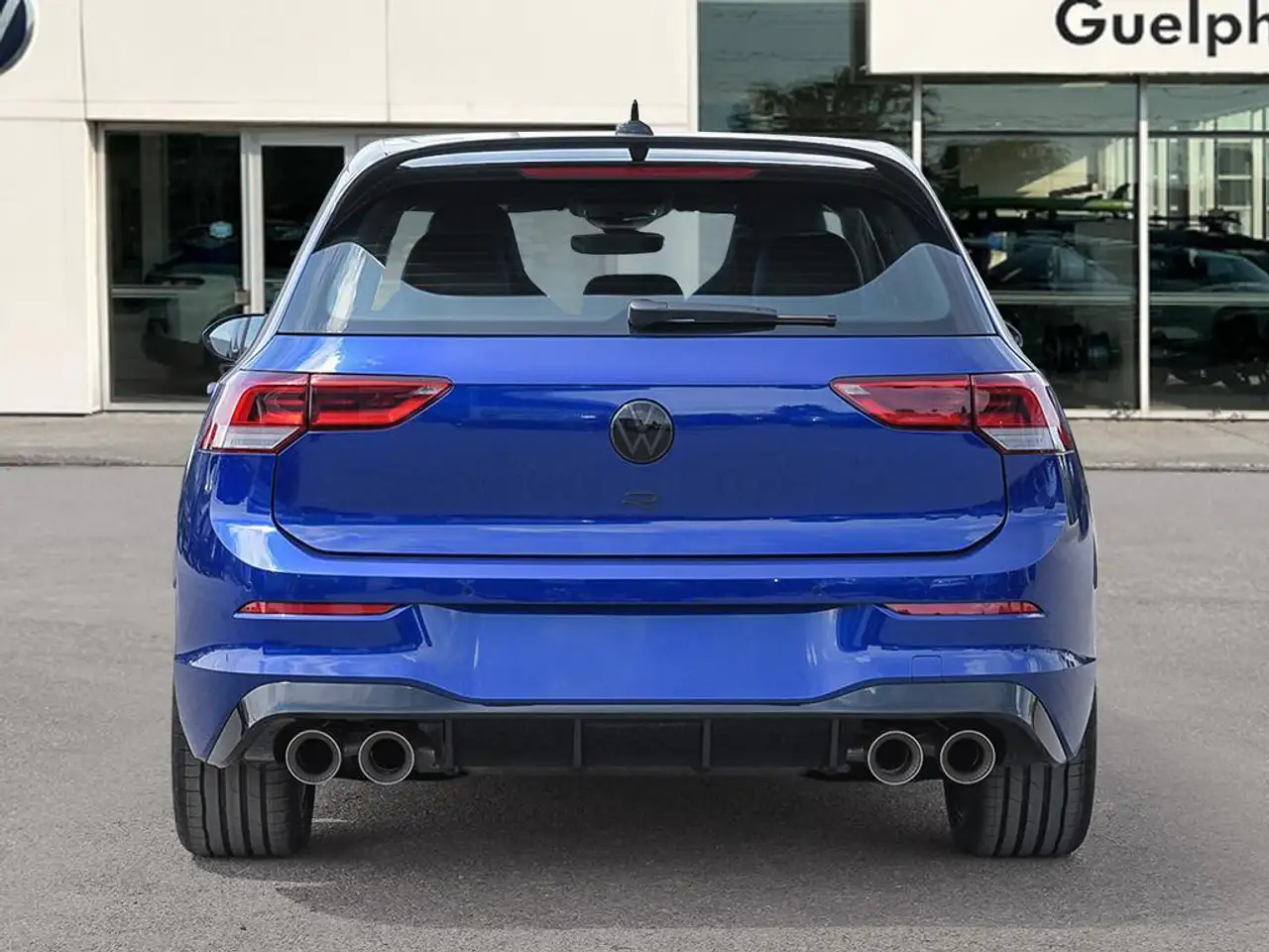 Volkswagen Golf R снимка Volkswagen Golf R