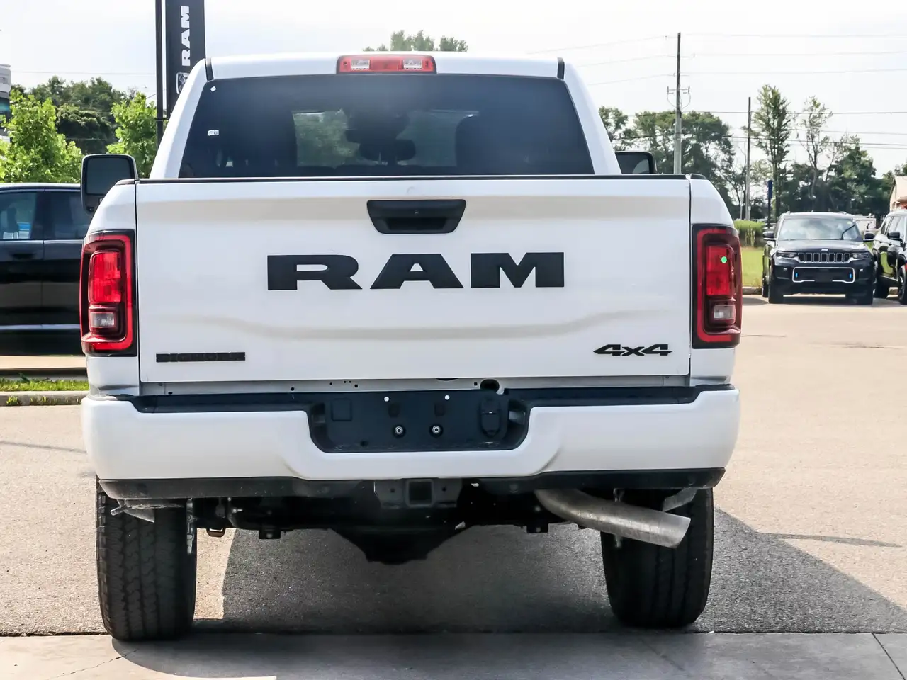 RAM 2500 снимка RAM 2500