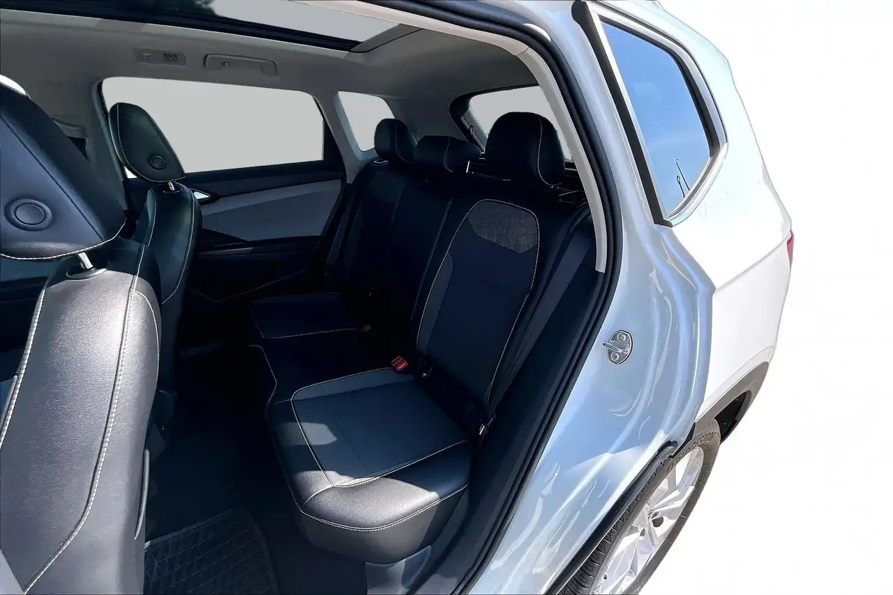 Volkswagen Taos снимка Volkswagen Taos