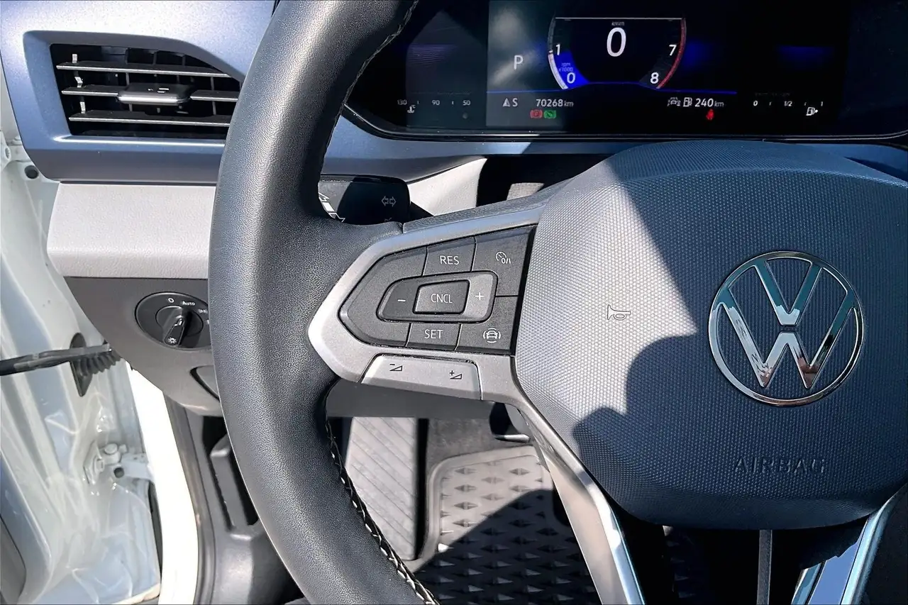 Volkswagen Taos снимка Volkswagen Taos