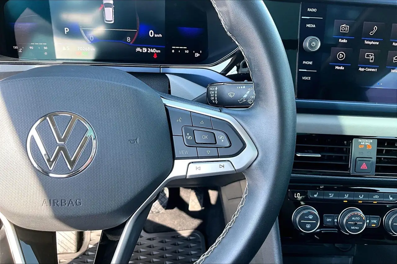 Volkswagen Taos снимка Volkswagen Taos