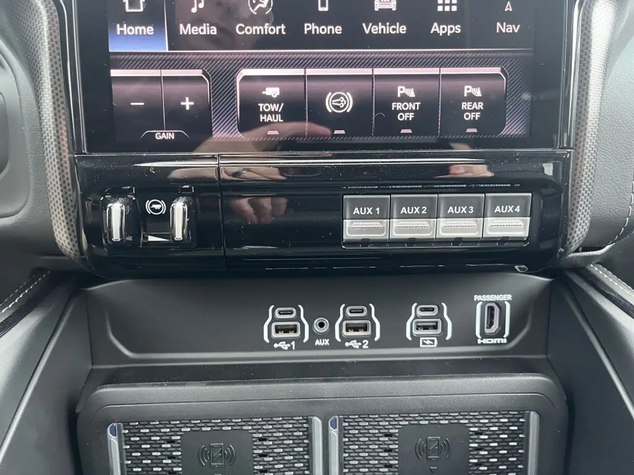 RAM 2500 снимка RAM 2500